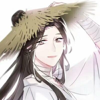 7岁女孩在祖国导弹护卫舰跳舞